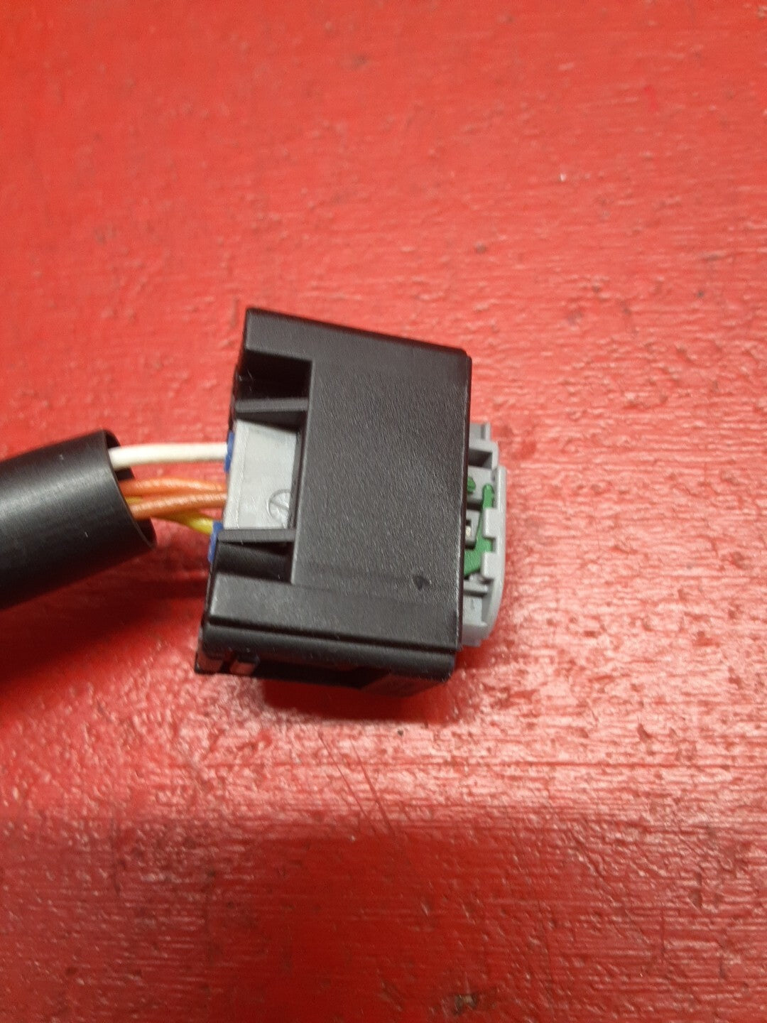 2005 Nissan Pathfinder Yaw Rate Sensor Module Pigtail 47931-78100