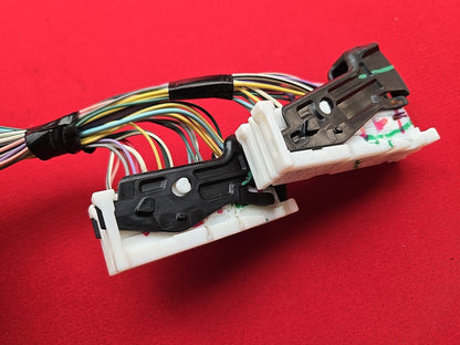 2011 2012 Lexus IS250 IS350 ISF Auto LEFT DRIVER Fuse Box Junction Block PIGTAIL
