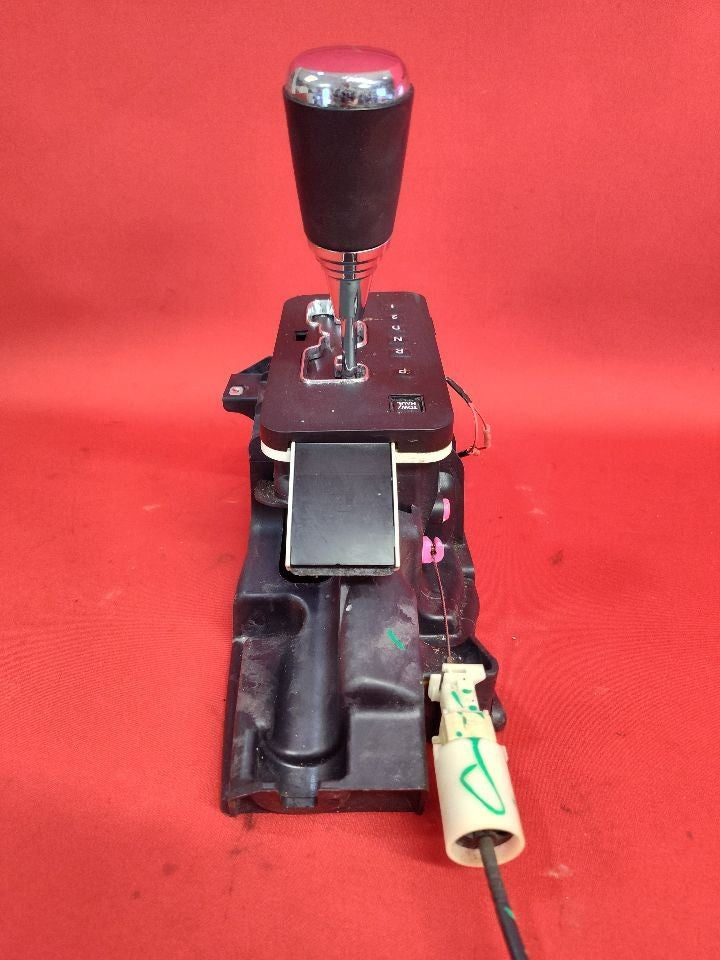 2008-2012 Liberty 08-11 Nitro V6 4-Spd Auto 4WD Transmission Shifter Lever