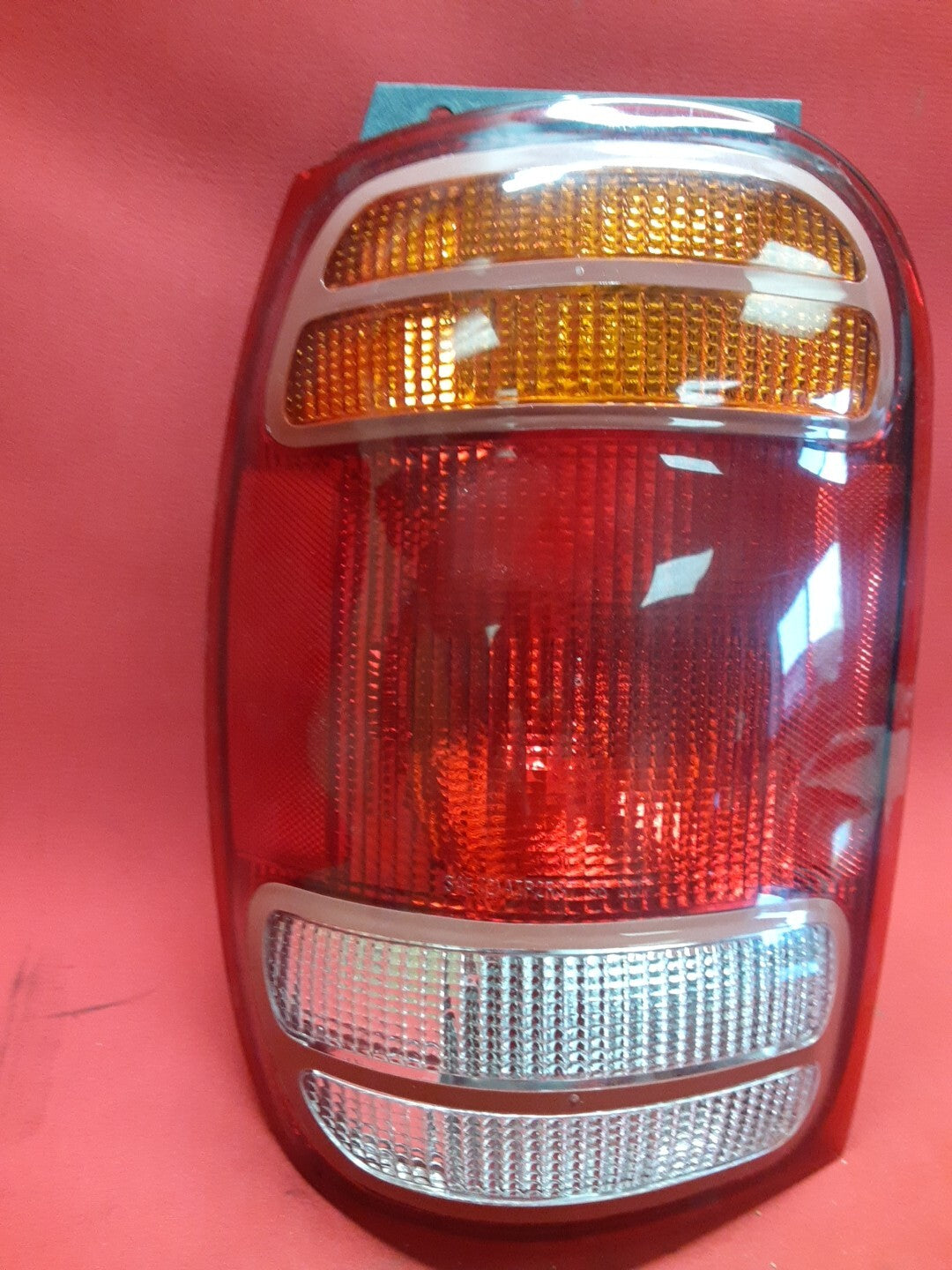 TYC 11-5130-01 LEFT Tail Light Lamp For 1998-2001 Explorer / Mountaineer