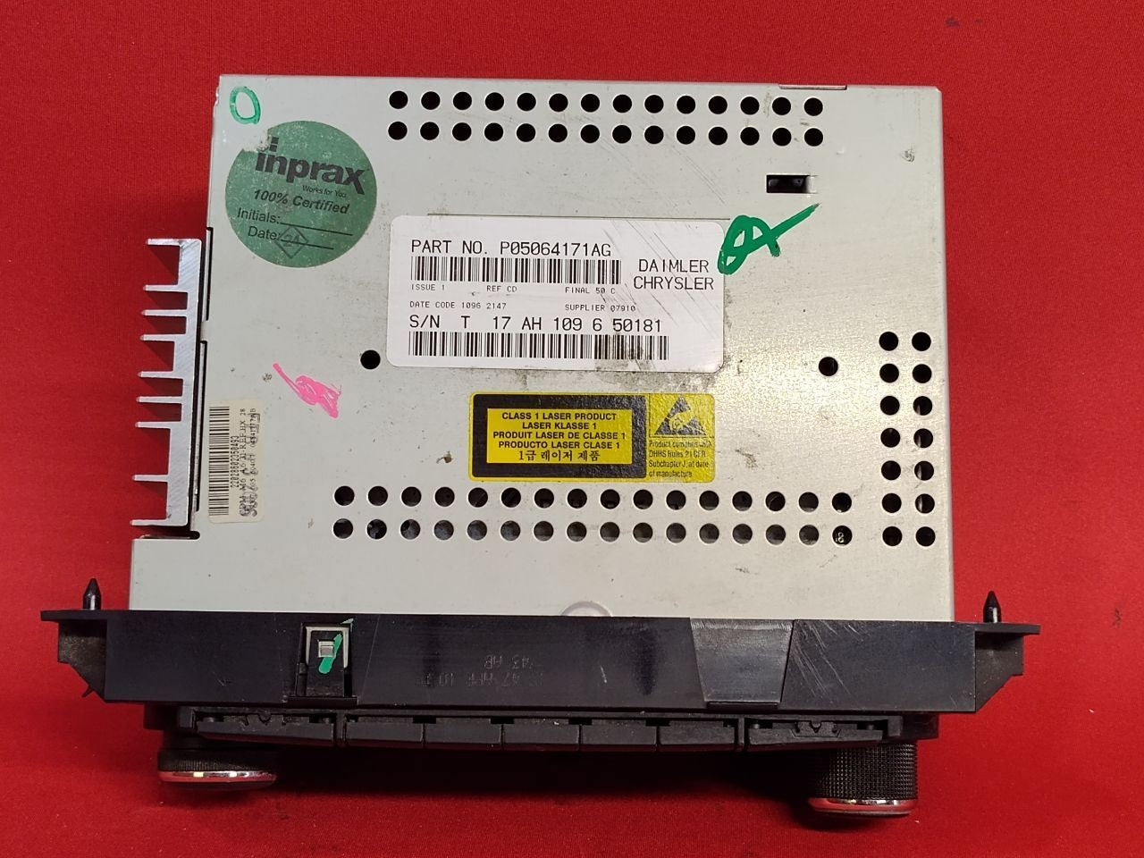 2006-2009 Jeep Dodge AM/FM Radio w/ Single CD + AUX Auxiliary Port