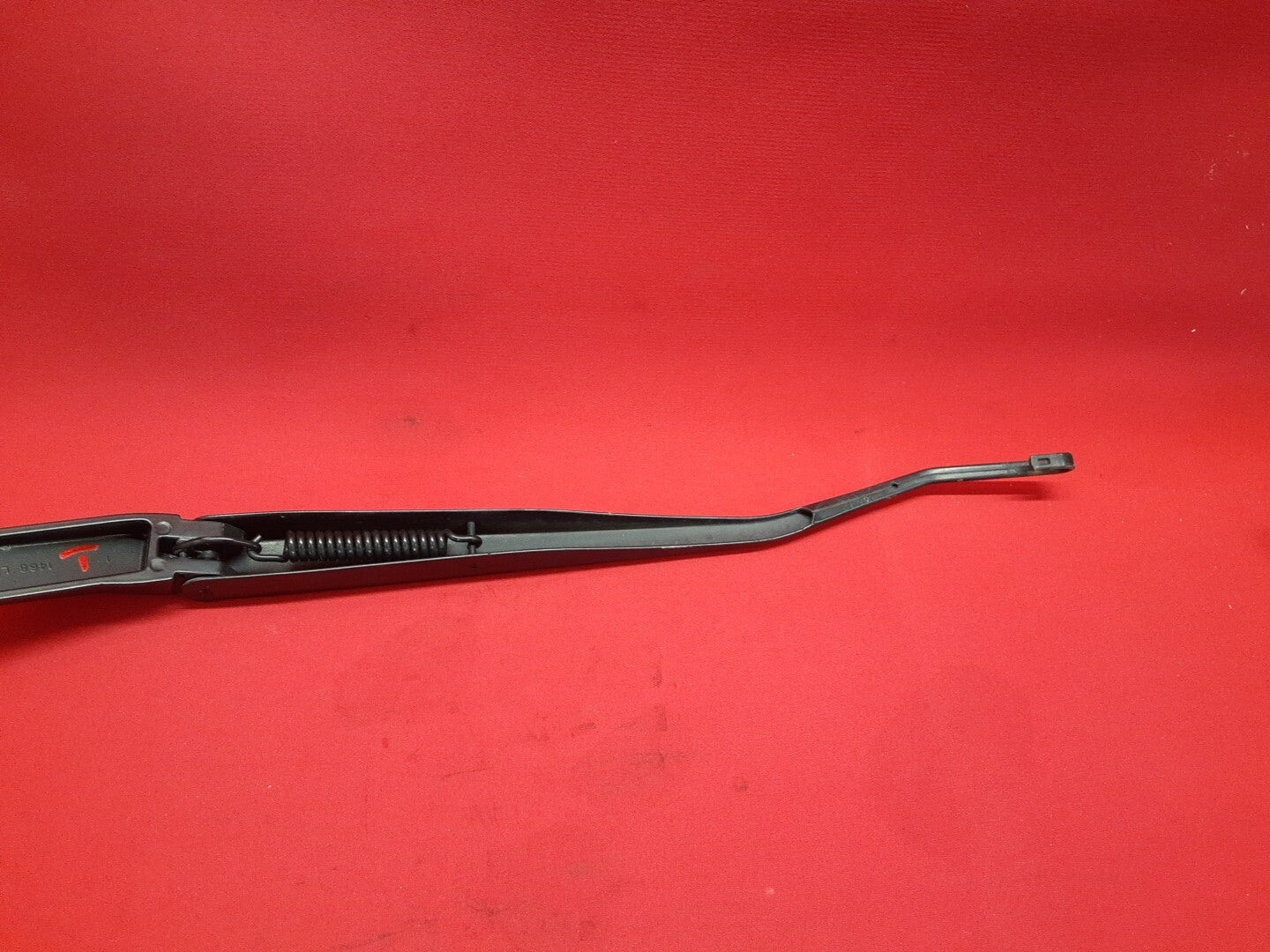 2001-2006 Acura MDX Front Right Passenger Windshield Wiper Arm 76610-S3V-A02