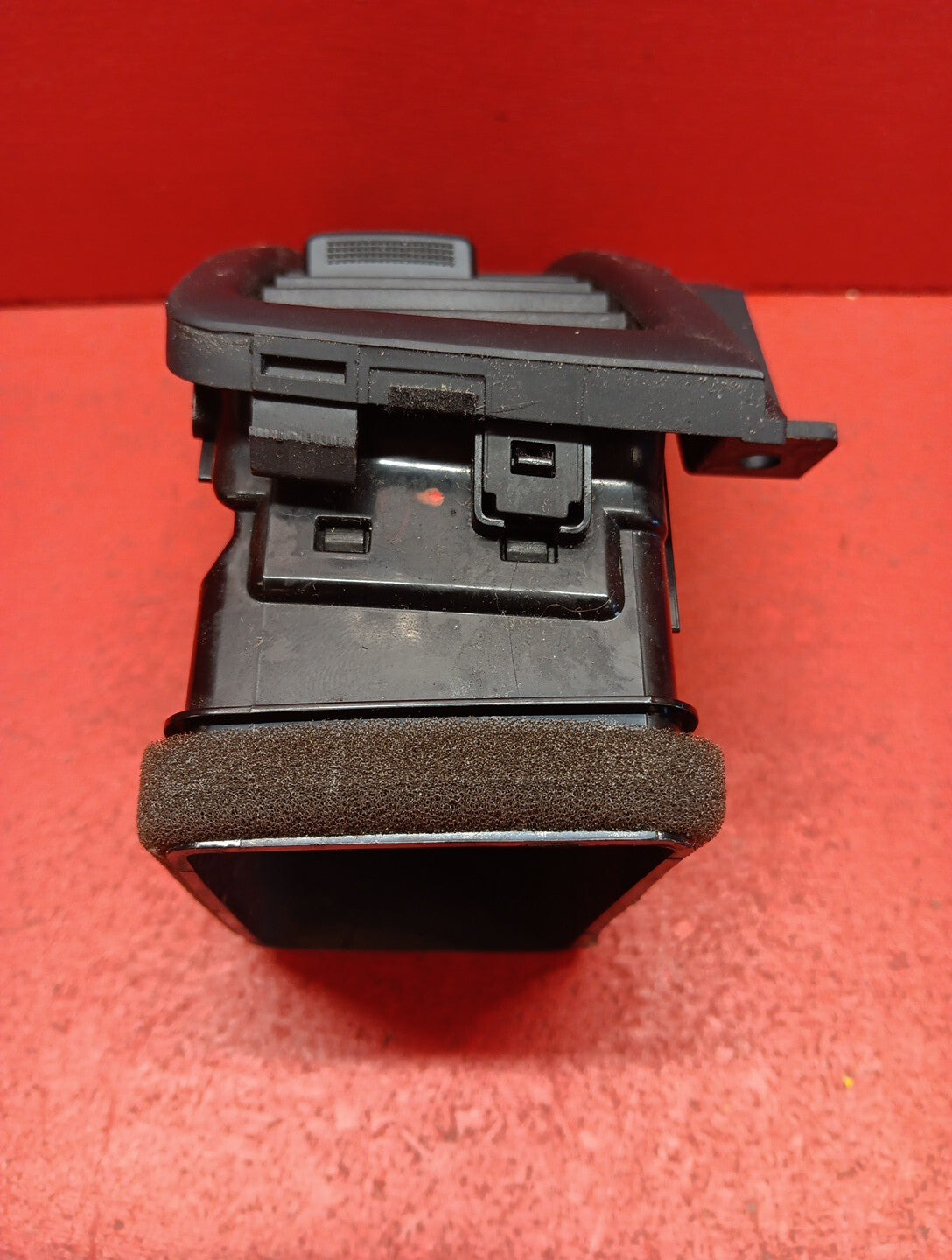 2019 - 2013 Kia Soul CENTER RIGHT Dashboard Duct HVAC Vent 97420-2K000WK