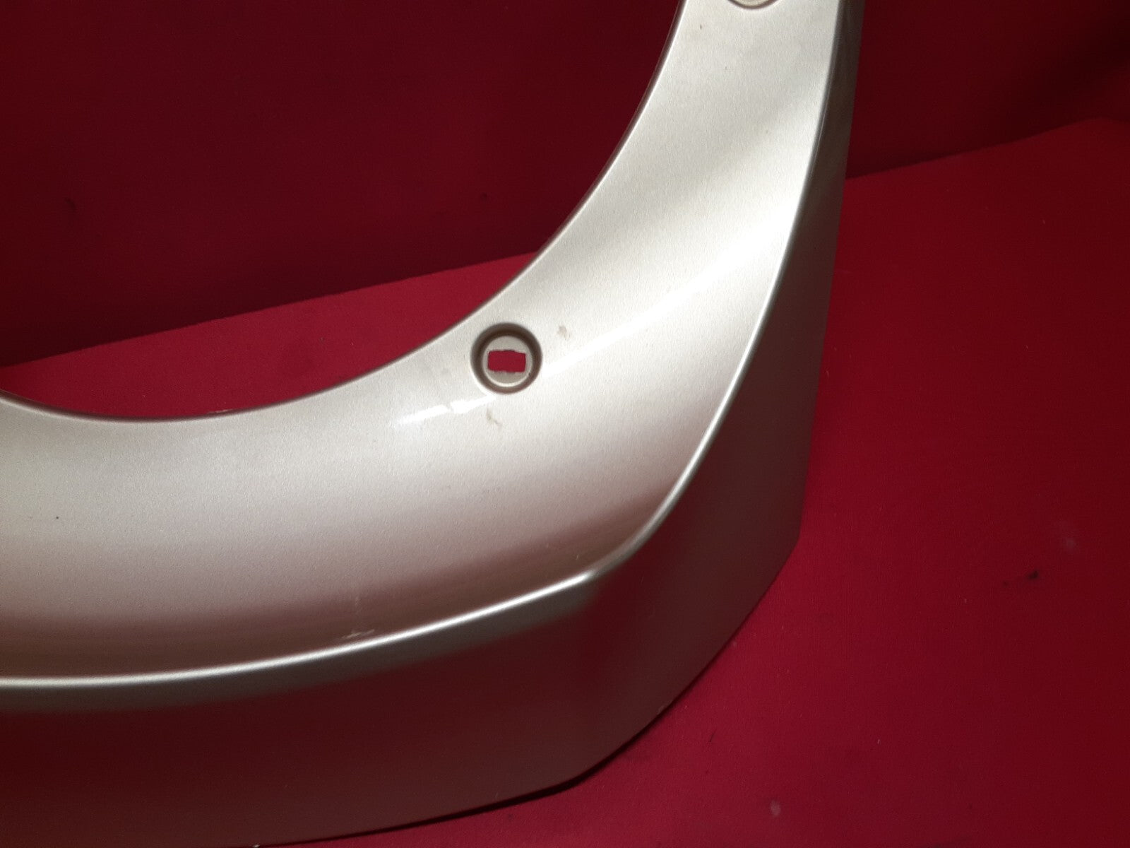 2006 - 2012 Toyota RAV4 RAV-4 RIGHT REAR Liftgate Hatch Trim 4T8 Sandy Beach