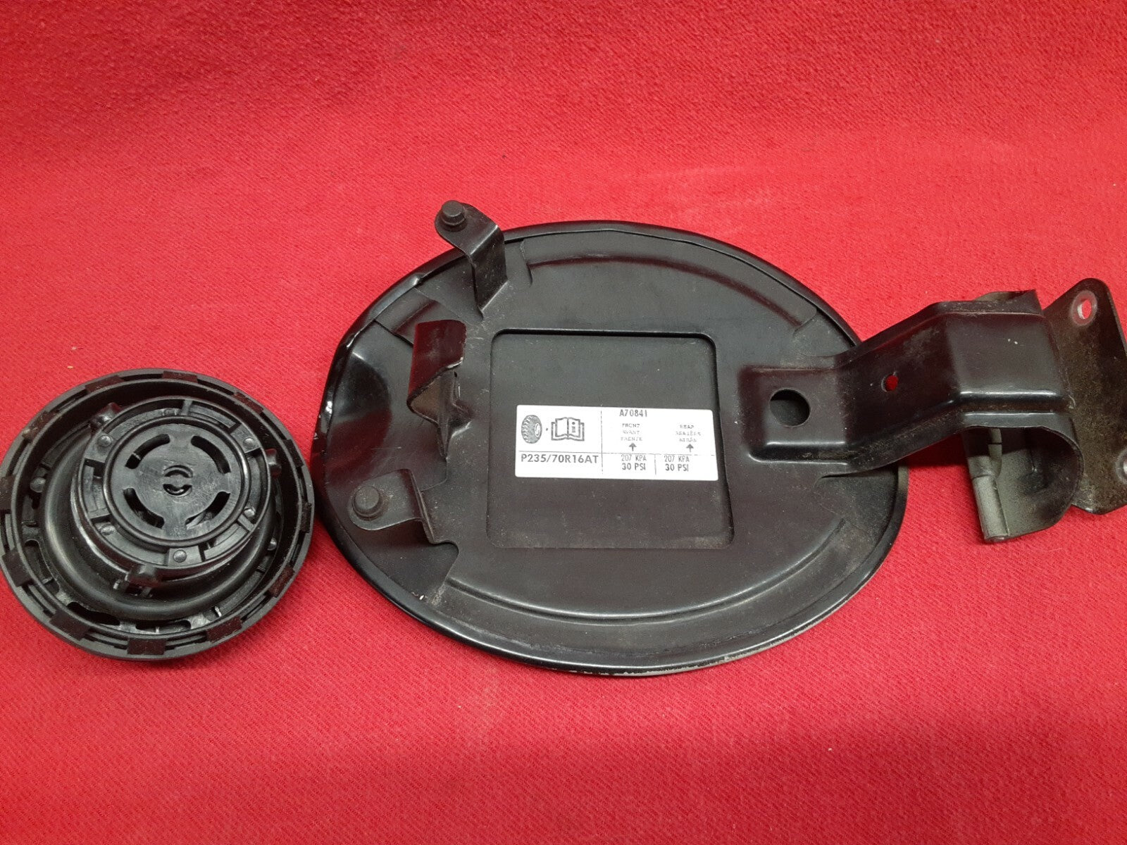 2001 2002 2003 2004 2005 2006 2007 Ford Escape Fuel Filler Door Lid Ebony Black