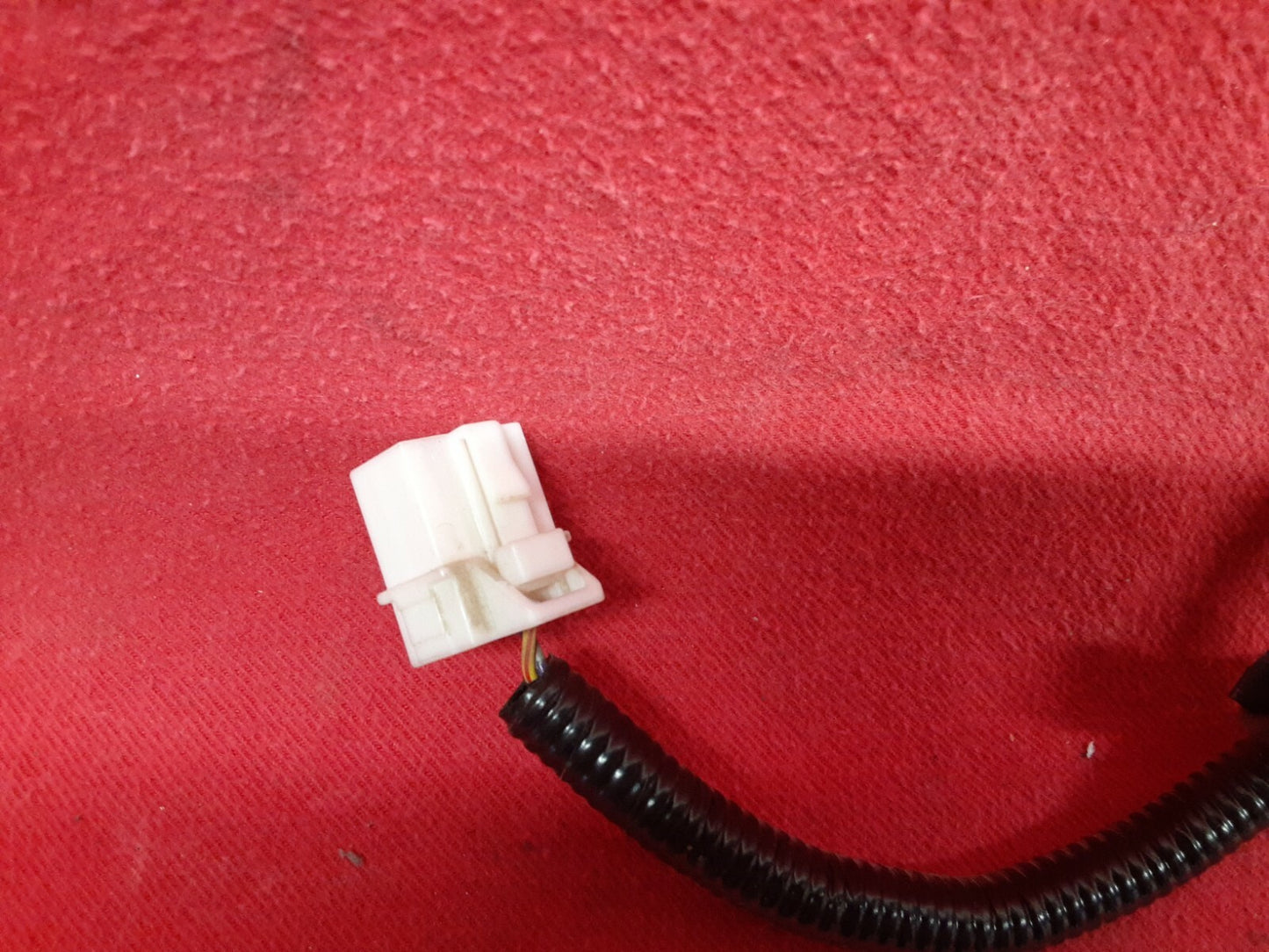 2002 2003 2004 Infiniti I35 & 2001 - 2014 Nissan Fuel Gas Door Opener PIGTAIL
