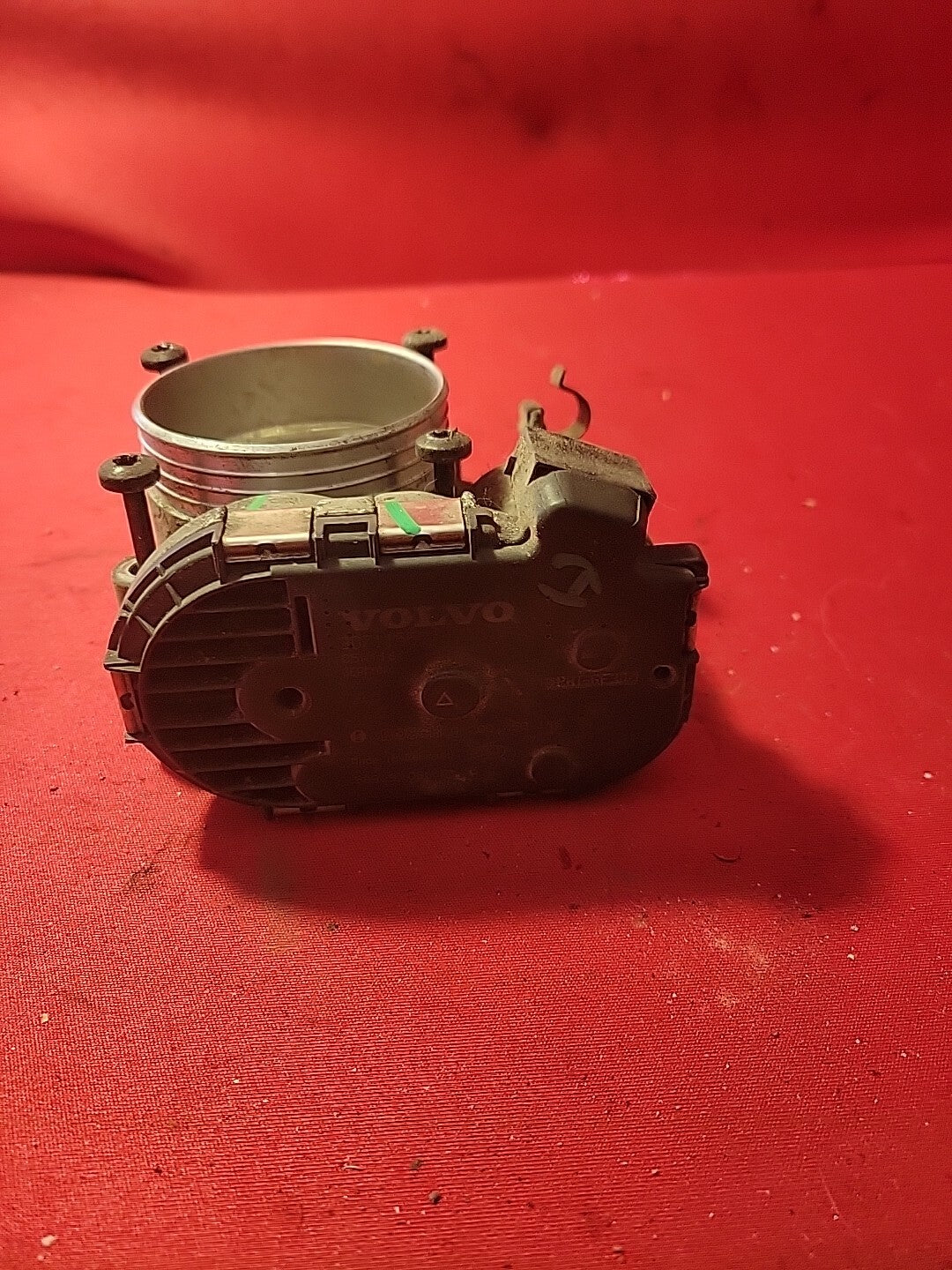 04-16 Volvo C30 C70 S40 S60 V50 V60 V60 Fuel Injection Throttle Body 30711552