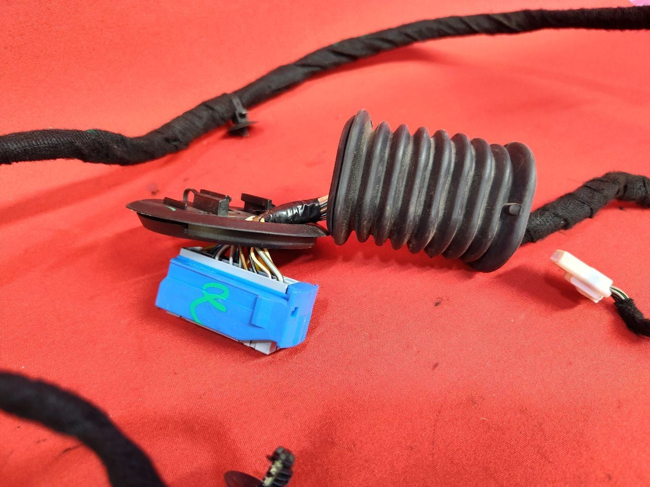 2013-2019 Fiat 500 FRONT LEFT DRIVER Door Wiring Harness 68186549AB
