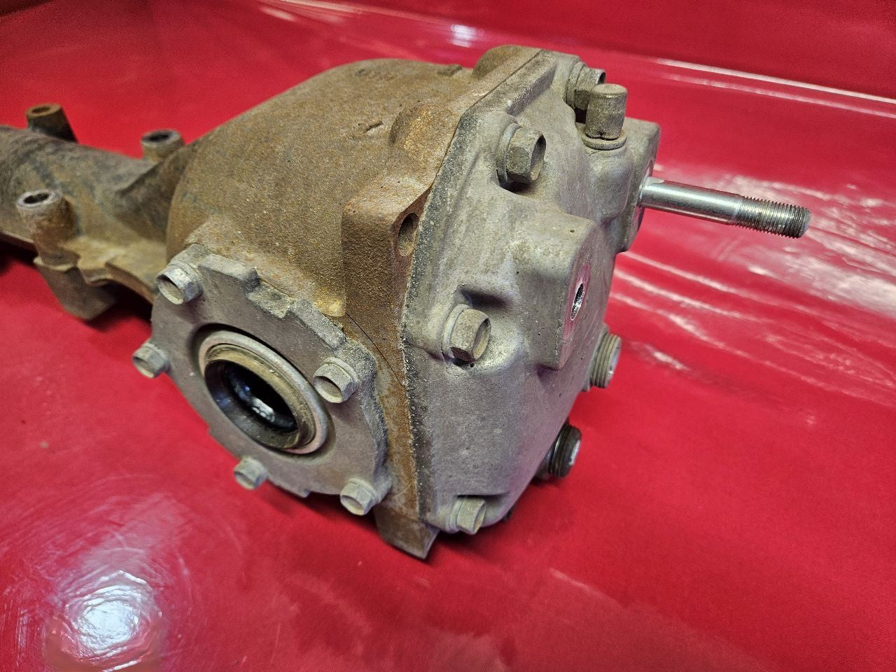 2013-2019 Subaru XV Crosstrek Auto Trans REAR Differential Axle Carrier - 106k