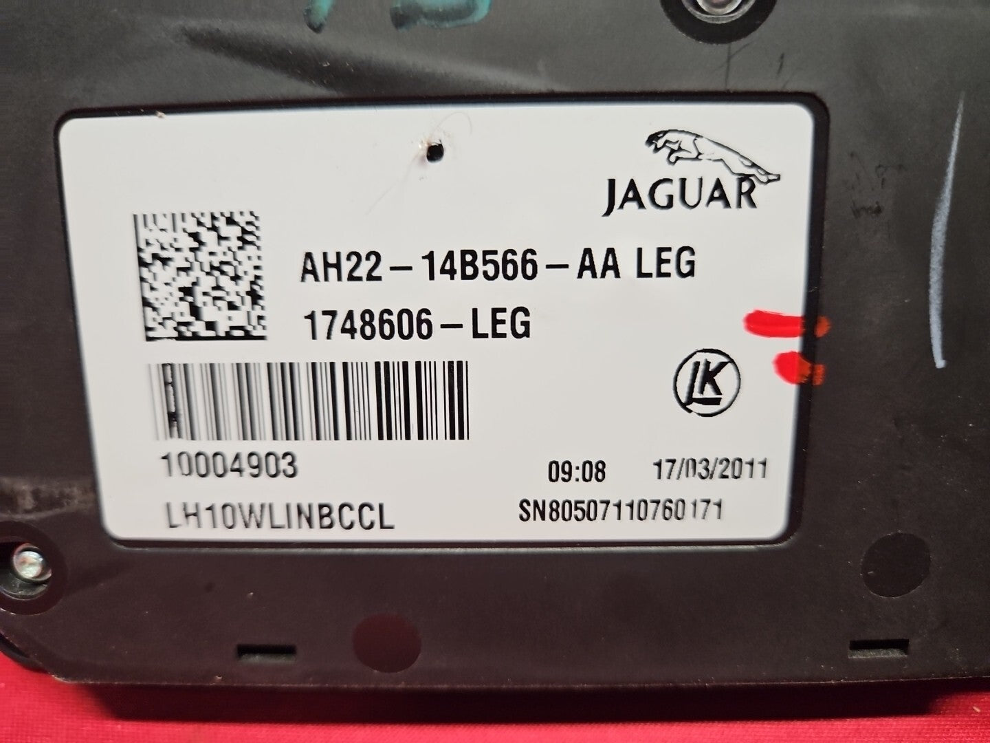 2010 - 2016 Land Range Rover LEFT DRIVER Seat Adjustment Switch 8-Gang MEMORY