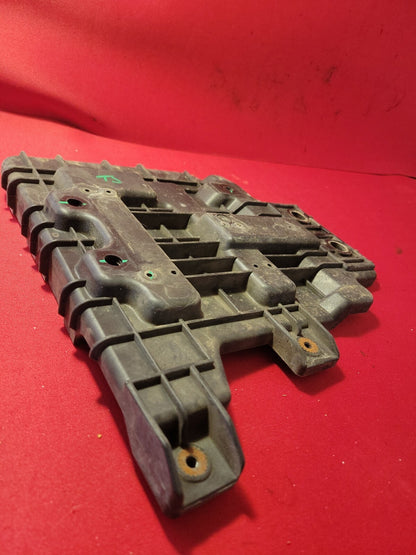 2010 2011 Kia Soul Battery Tray OEM 37150-2K450