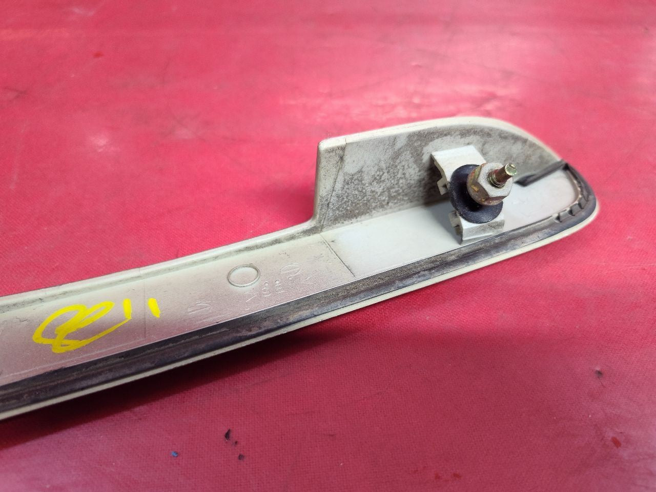 2001-2003 Toyota Prius Sedan Trunk Deck Lid Key Hole Garnish Trim Fascia Silver