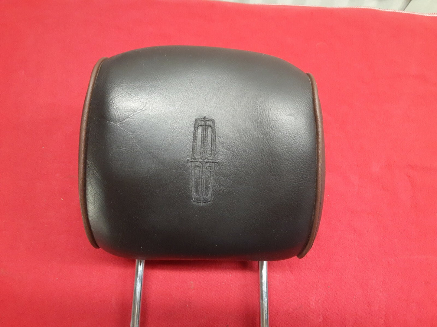 2010 2011 2012 Lincoln MKZ - Headrest - Black with Brown Edges- LH / RH