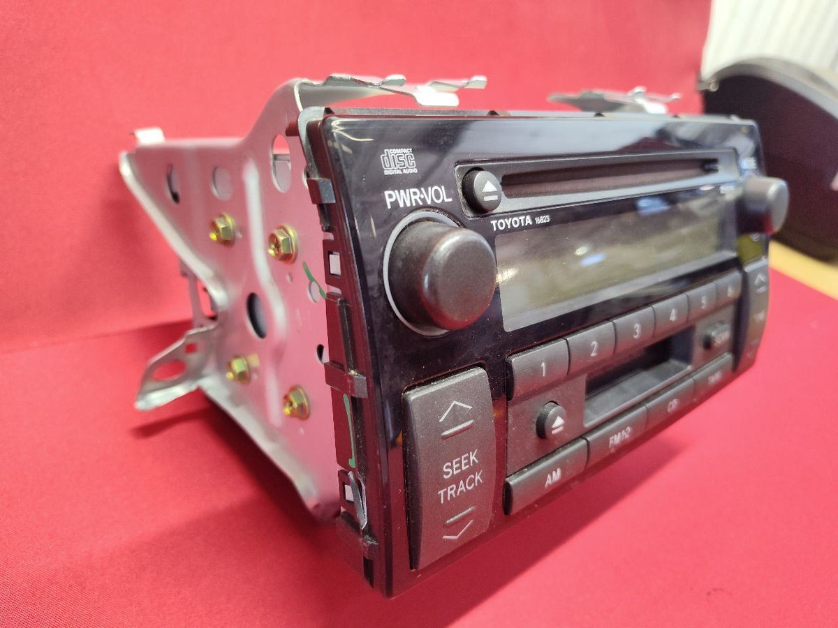 2002-2004 Toyota Camry Radio Stereo Audio Receiver Head Unit 86120-AA040