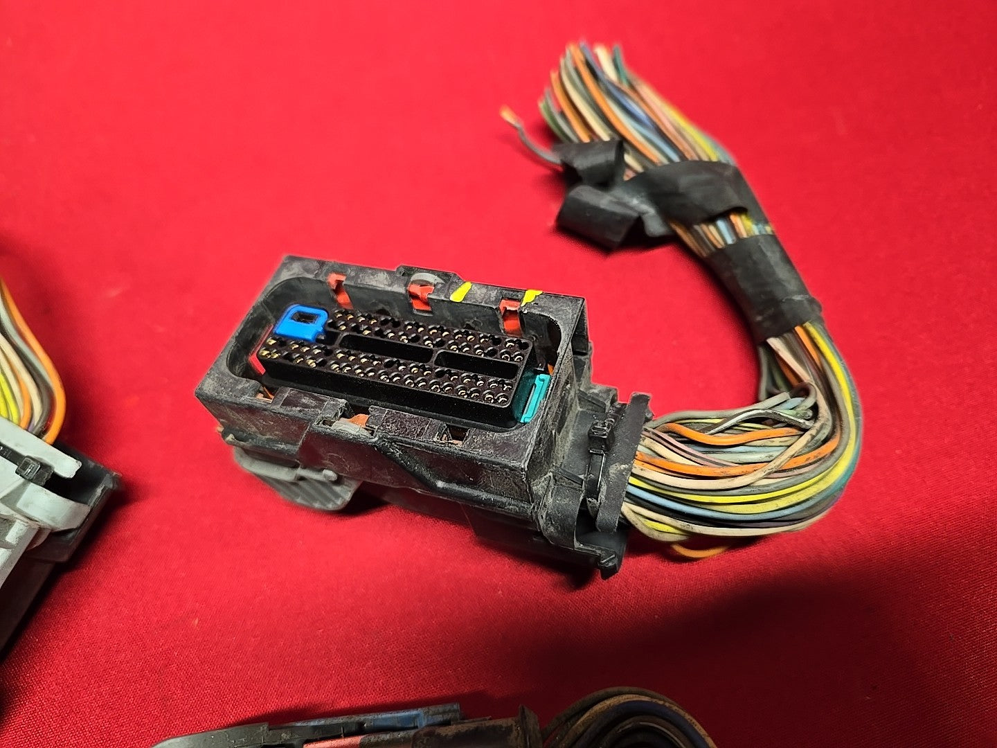 2005 2006 GM V8 Engine Powertrain Control Module ECM ECU PCM - Pigtails ONLY!