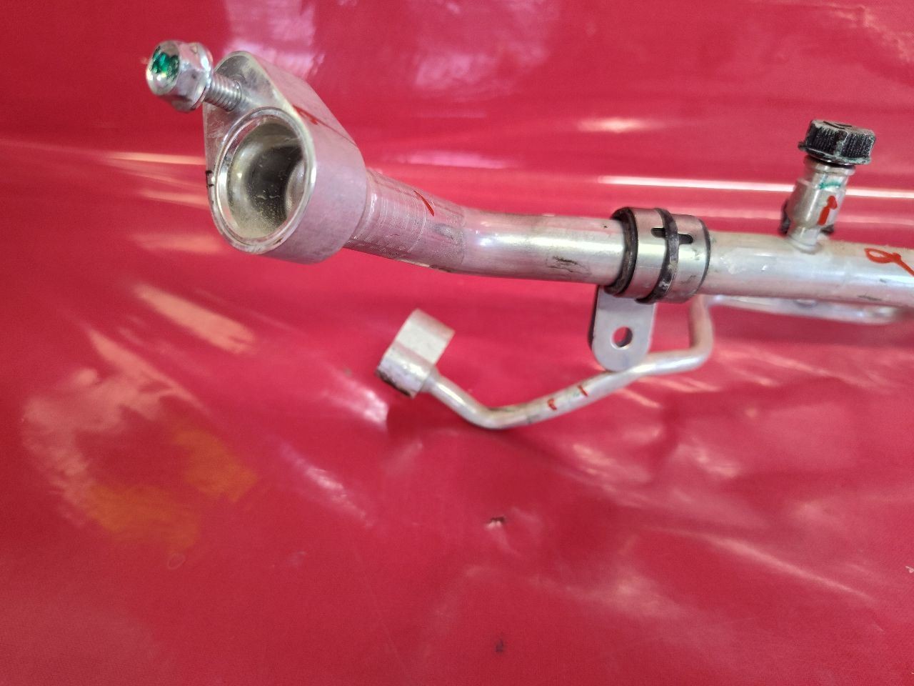 2022-2024 Mitsubishi Outlander Condenser A/C Line Pipe Hose w/ Ports - 26k Miles