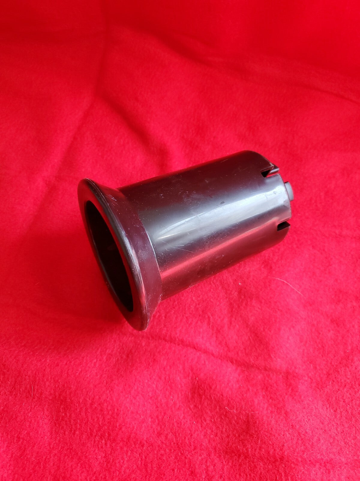 2010 2011 2012 2013 2014 2015 Hyundai Tucson Spare Tire Hold Down Sleeve Guide