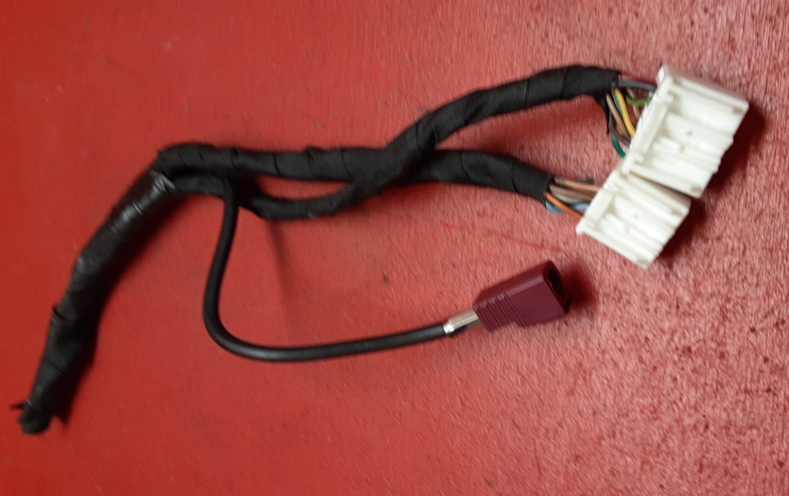2012-2014 GM Multi Vehicle GPS Navigation Control Module Pigtails 22898335