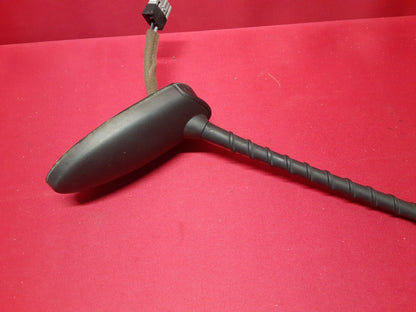 2014 - 2016 Kia Soul Radio Stereo Antenna Receiver Base & Mast 96210-B2000