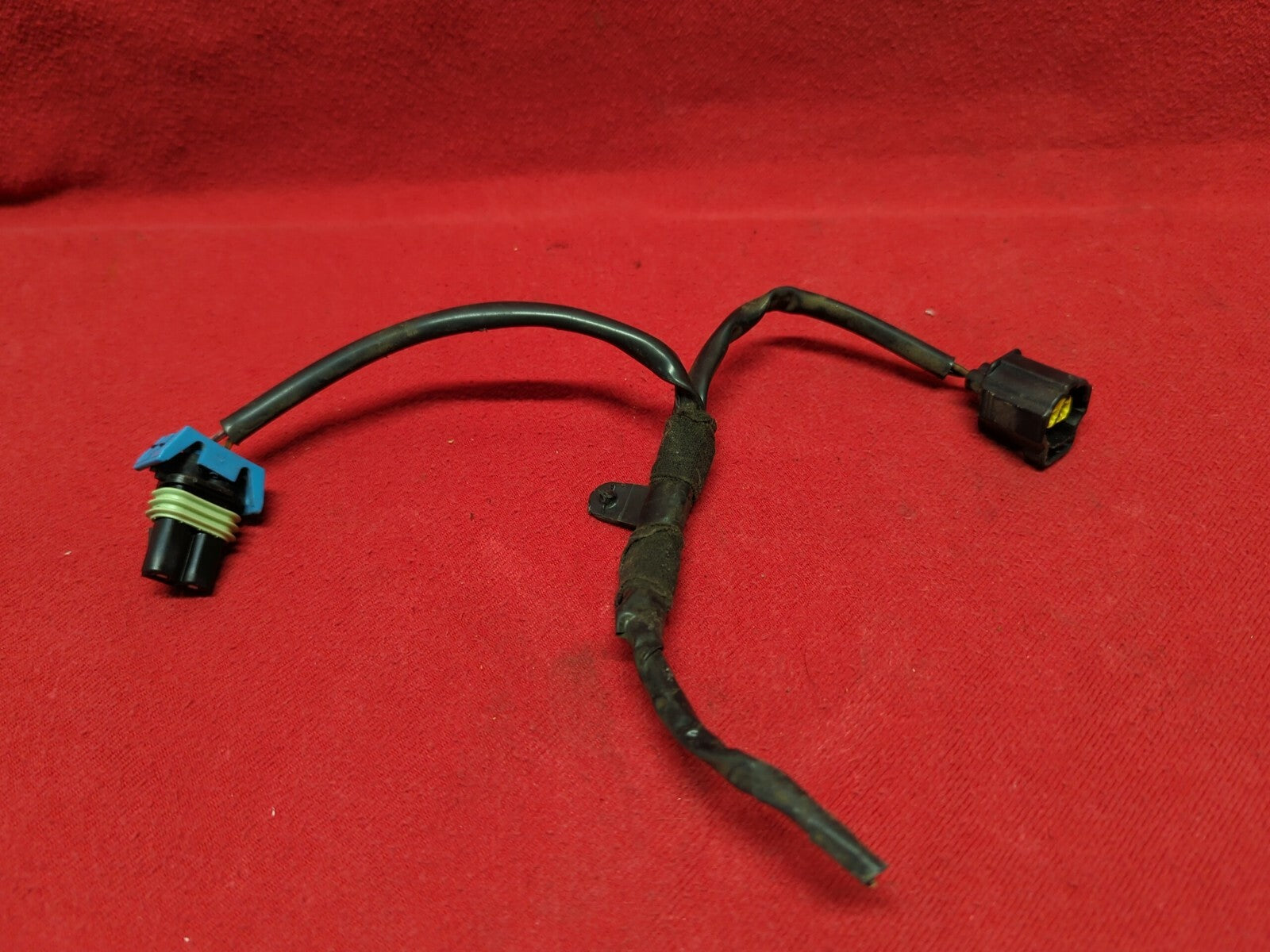 1998 1999 2000 2001 2002 Dodge Durango Tailgate Trunk Latch PIGTAIL CONNECTOR