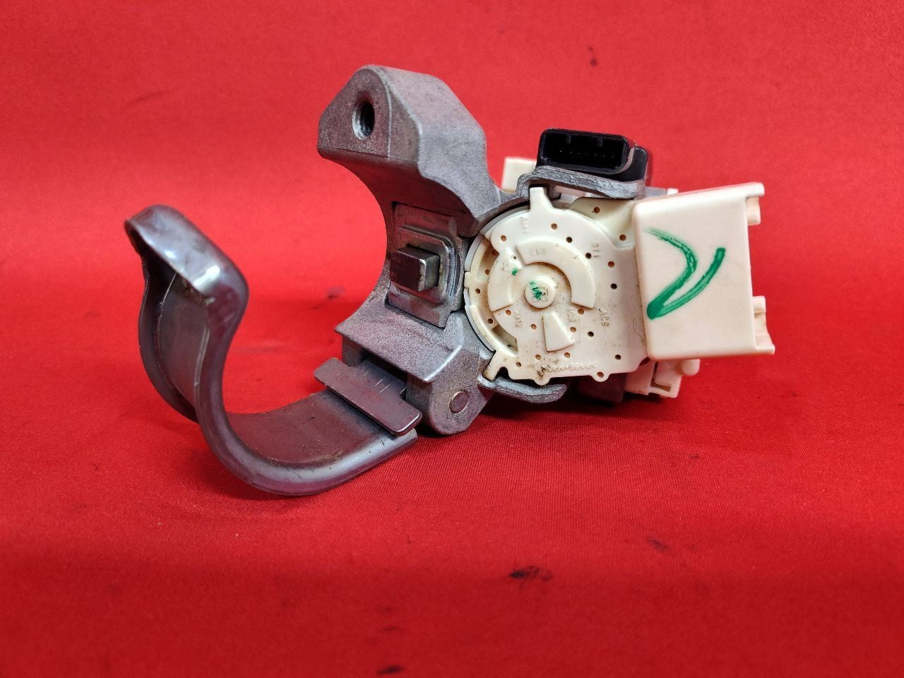 2015-2019 Subaru H4 Auto Trans Ignition Lock Cylinder Door Tumbler Key Set