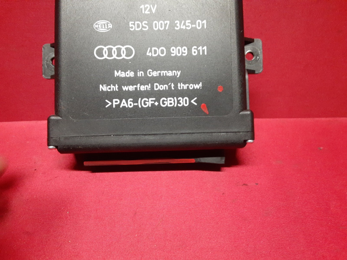 2001 - 2005 Audi Steering Wheel Height Adjust Module 	4D0-909-611
