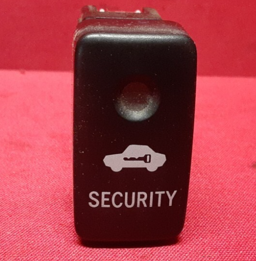 2001 - 2007 Toyota Highlander Dash Security Alarm Indicator Lamp 81850-48020