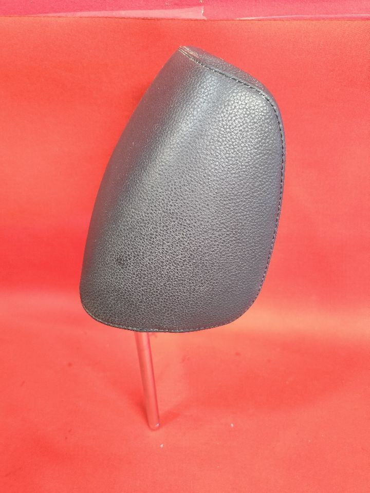 2012-2017 VW Volkswagen Tiguan FRONT Left or Right Seat Headrest Leatherette Blk