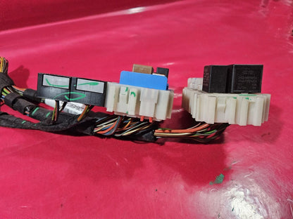 2017 Range Rover Evoque LEFT Rear Quarter Panel Main Body Harness Fuse Blocks