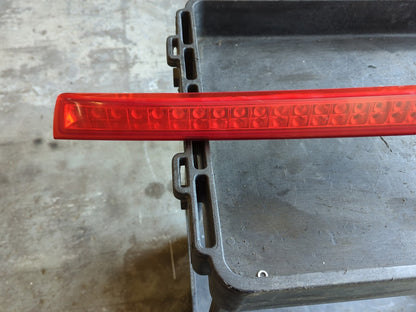2007 - 2014 Escalade - Third 3rd High Mount Brake Light - READ NOTES - 25779085