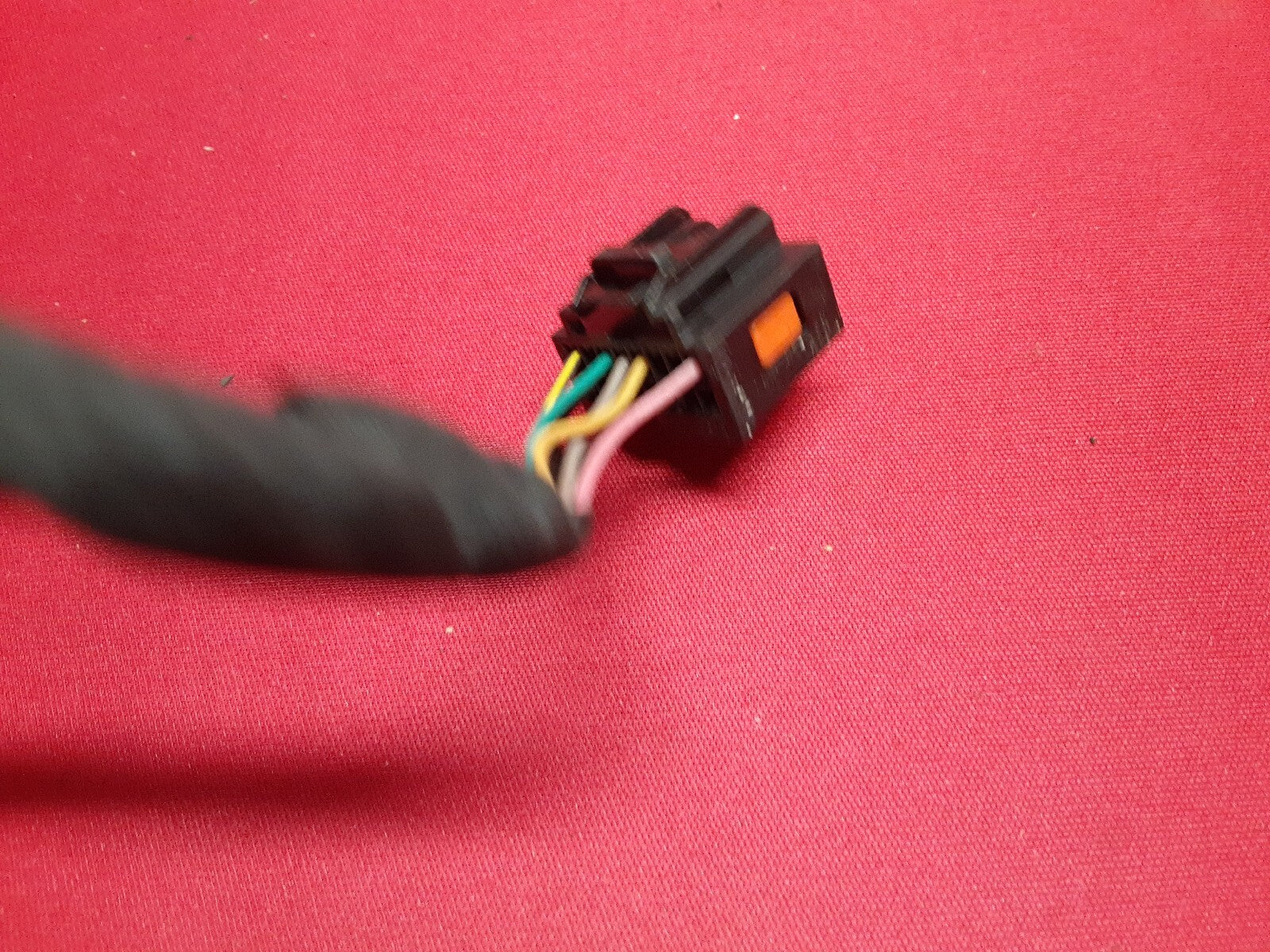 2014 Dodge Dart 6-Speed Automatic Transmission Console Shifter - PIGTAIL WIRING