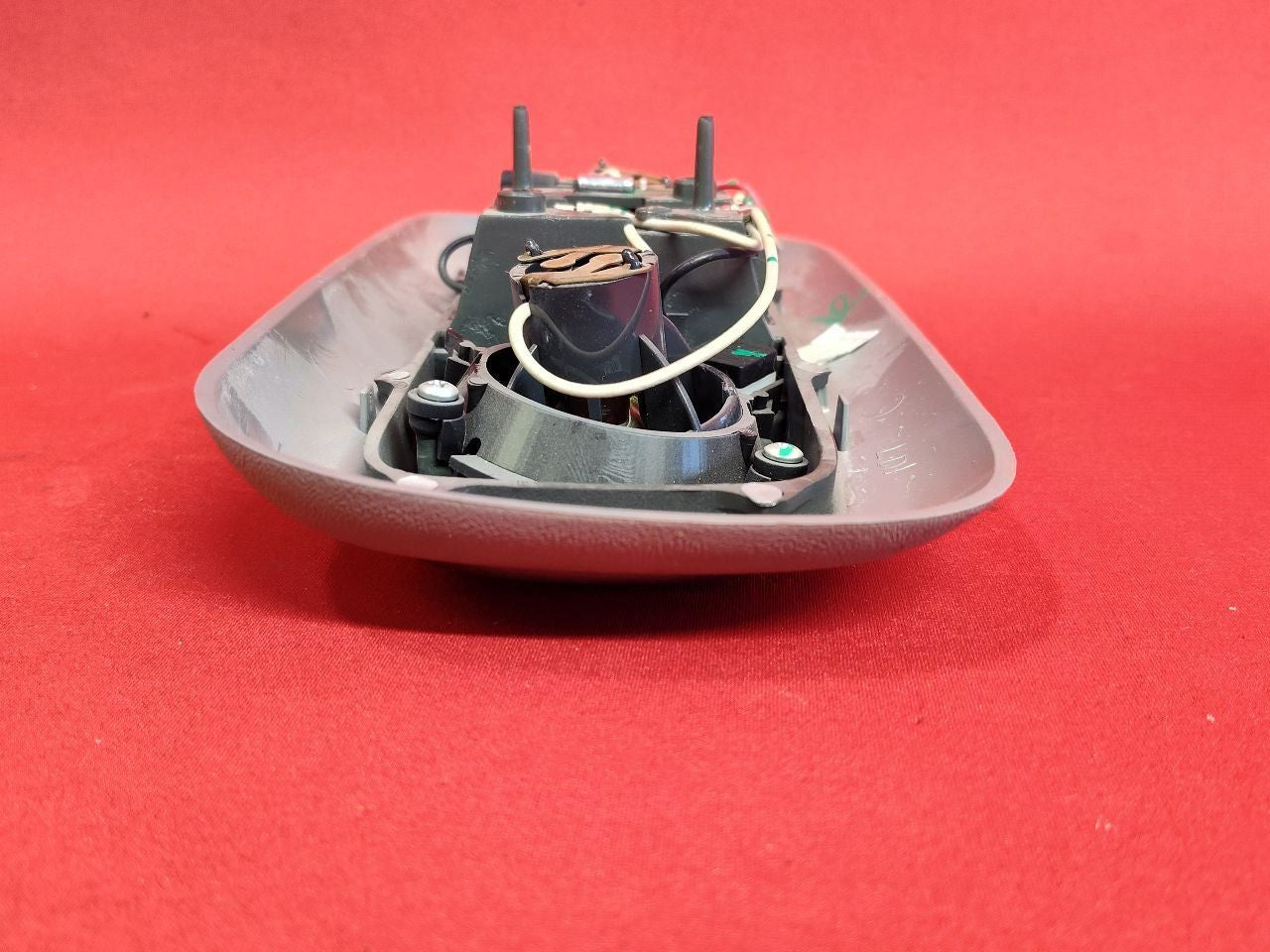1995-1999 Chevy Tahoe Suburban GMC Yukon Roof Reading Lamp Dome Light Grey