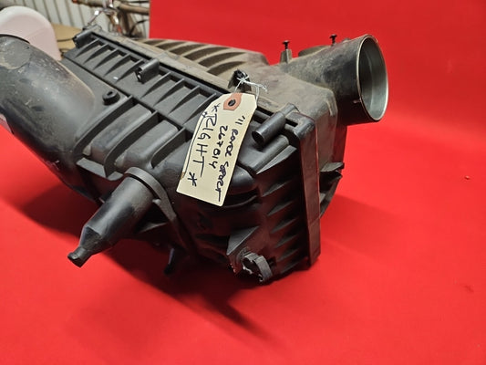 2010 - 2013 Range Rover Sport & LR4 5.0L V8 Air Cleaner Filter Intake Box RIGHT