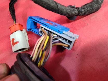 2012 Fiat 500 2-Door Coupe FRONT LEFT DRIVER Door Jumper Wiring Harness