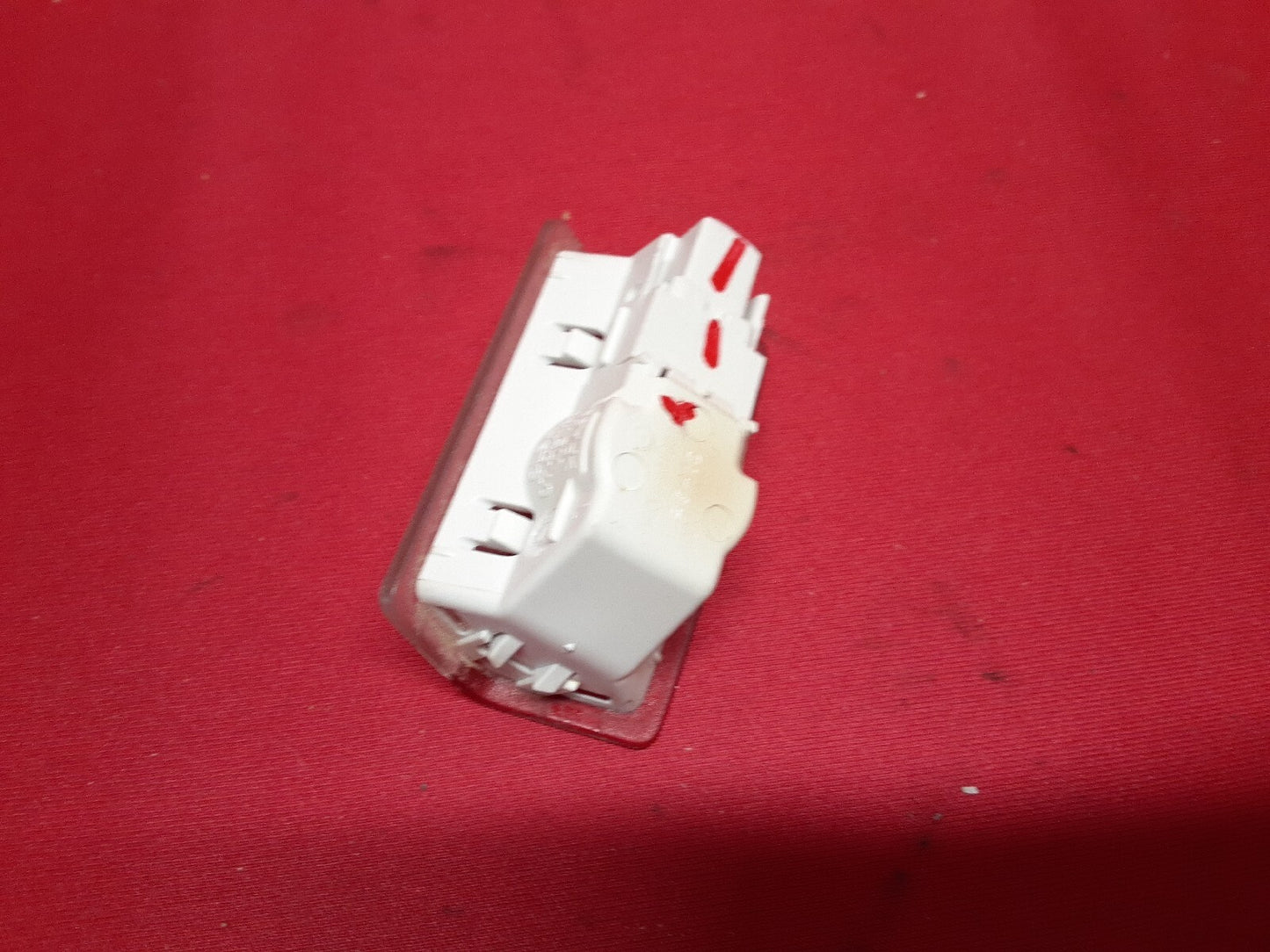 Mercedes Benz C Class W205 LEFT DRIVER DOOR Courtesy Light Lamp A00028201901