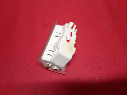 Mercedes Benz C Class W205 LEFT DRIVER DOOR Courtesy Light Lamp A00028201901