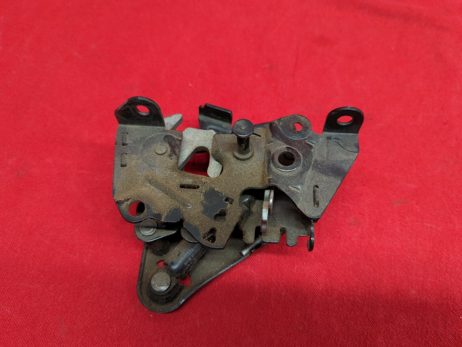2009 - 2019 BMW Hood Bonnet Passive Latch Lock Actuator Assembly 7 183 762