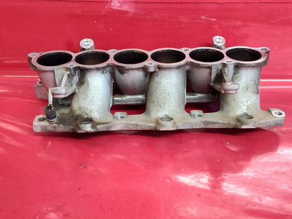 2003-2006 Mitsubishi Montero 3.8L V6 Intake Manifold LOWER Inlet MR561580