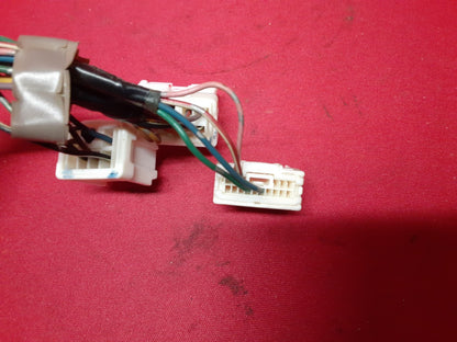 2002 - 2004 Nissan Altima Radio Stereo CD Unit w/ BOSE 28185-8J200  PIGTAILS