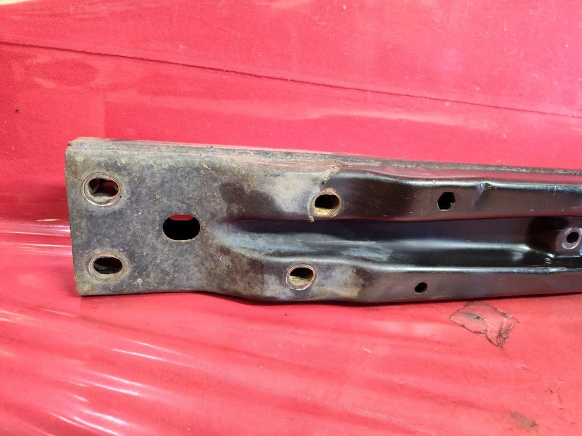 2005-2010 Jeep Grand Cherokee 06-10 Commander Transmission Crossmember w/ Bolts