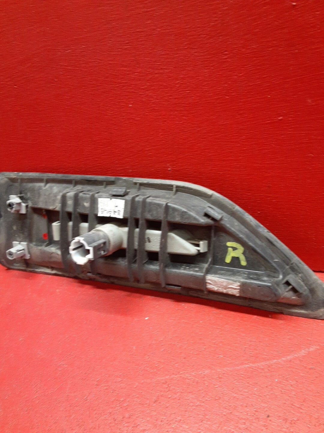 2012 2013 Kia Soul Right Pass Turn signal Marker Lamp 92302-2K000