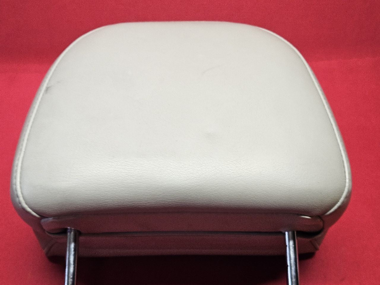 2006-2008 Chevy Impala SS Front Left Right Headrest Leather Light Grey Titanium
