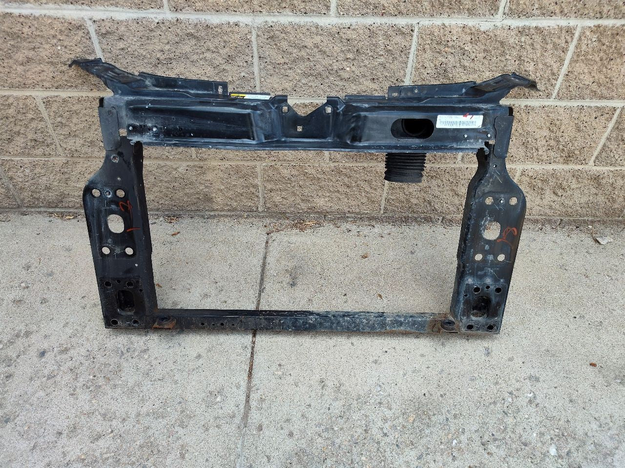 2012-2018 Fiat 500 Radiator Core Support Closure Panel 68089068AA - LOCAL PICKUP
