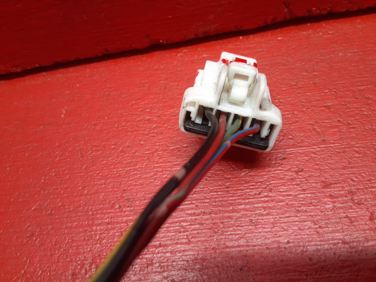 2000-2003 Nissan Sentra RIGHT REAR Brake Tail Light Harness Bulb Socket PIGTAIL