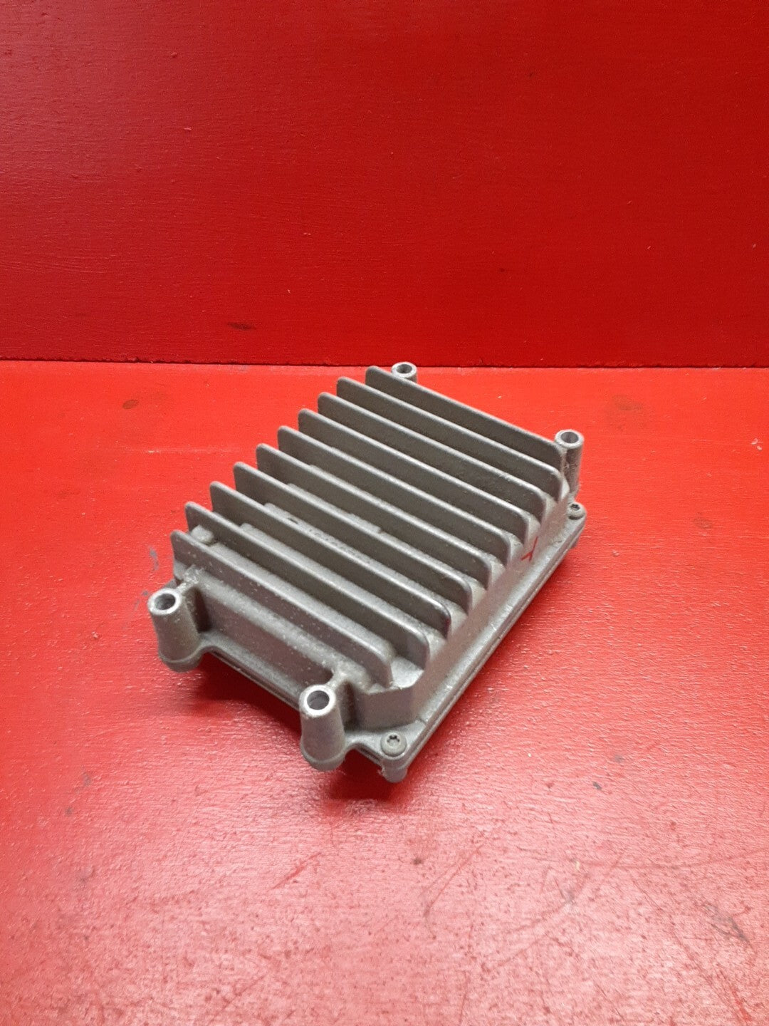 2003-2005 GM Multi Vehicle EMC ECU Engine Control Module 12574976