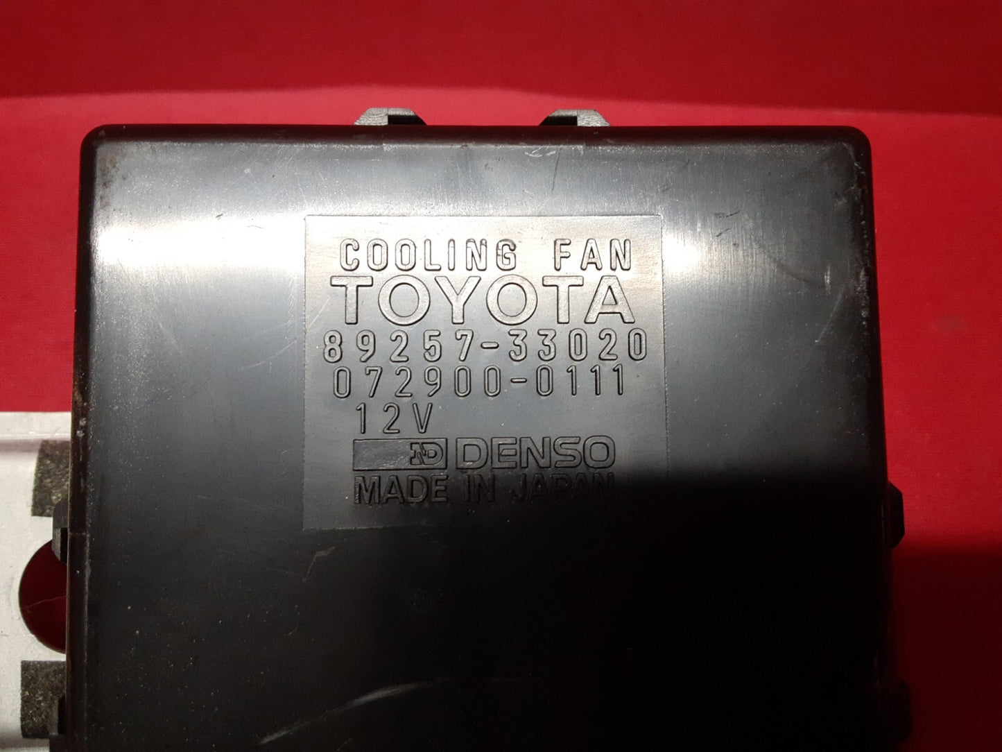 1992 1993 Lexus ES300 / Toyota Camry Cooling Fan Control Module 8925733020