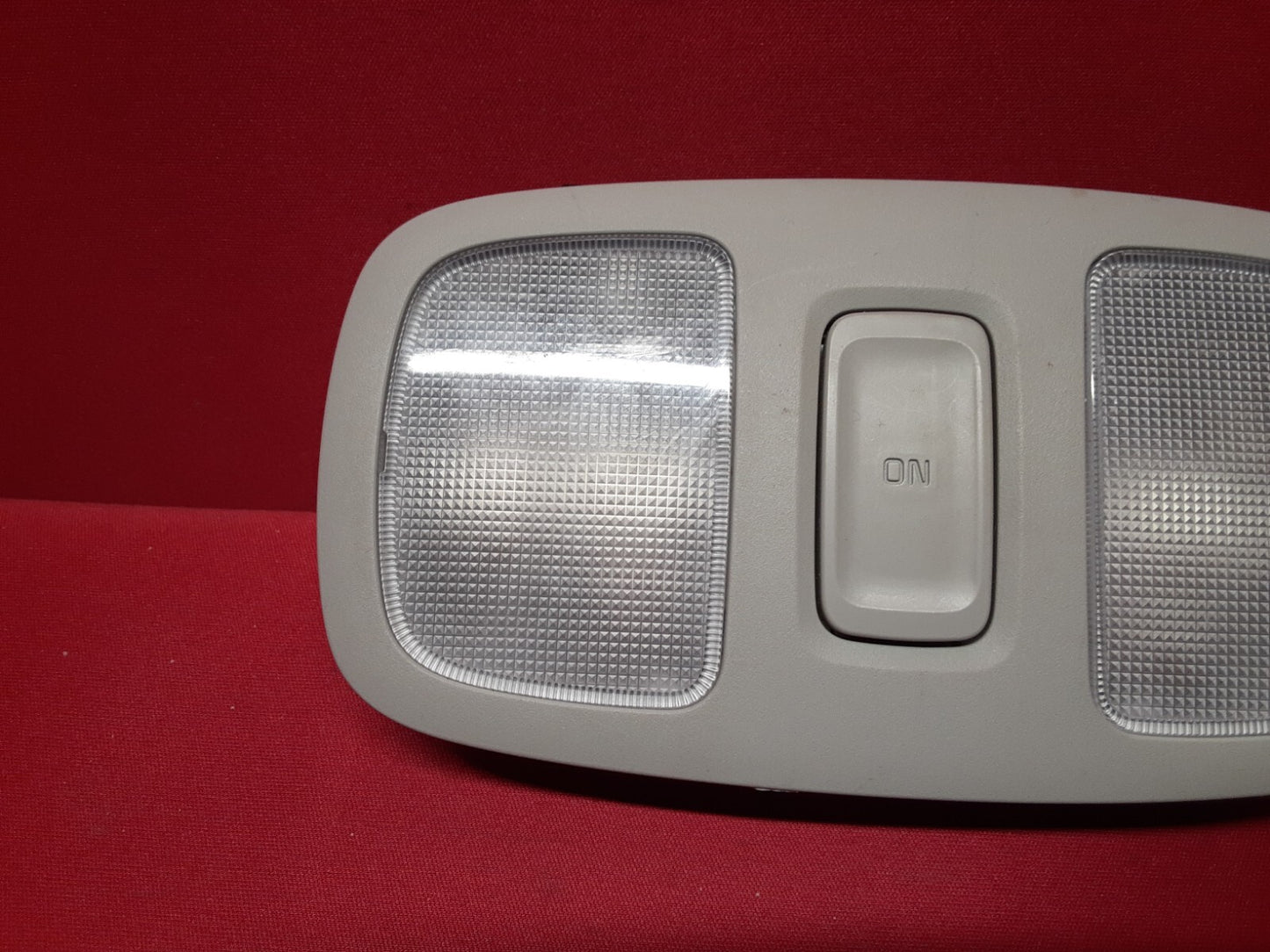 2014 - 2019 Kia Soul Upper Roof Reading Dome Light Lamp Grey 92850-B2000BF3