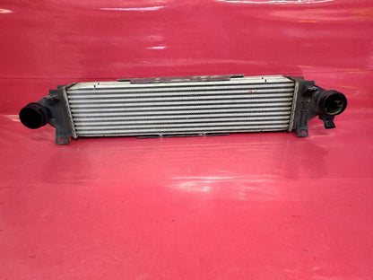 12-17 Range Rover Evoque 15-17 Discovery 2.0L L4 Turbocharger Intercooler 