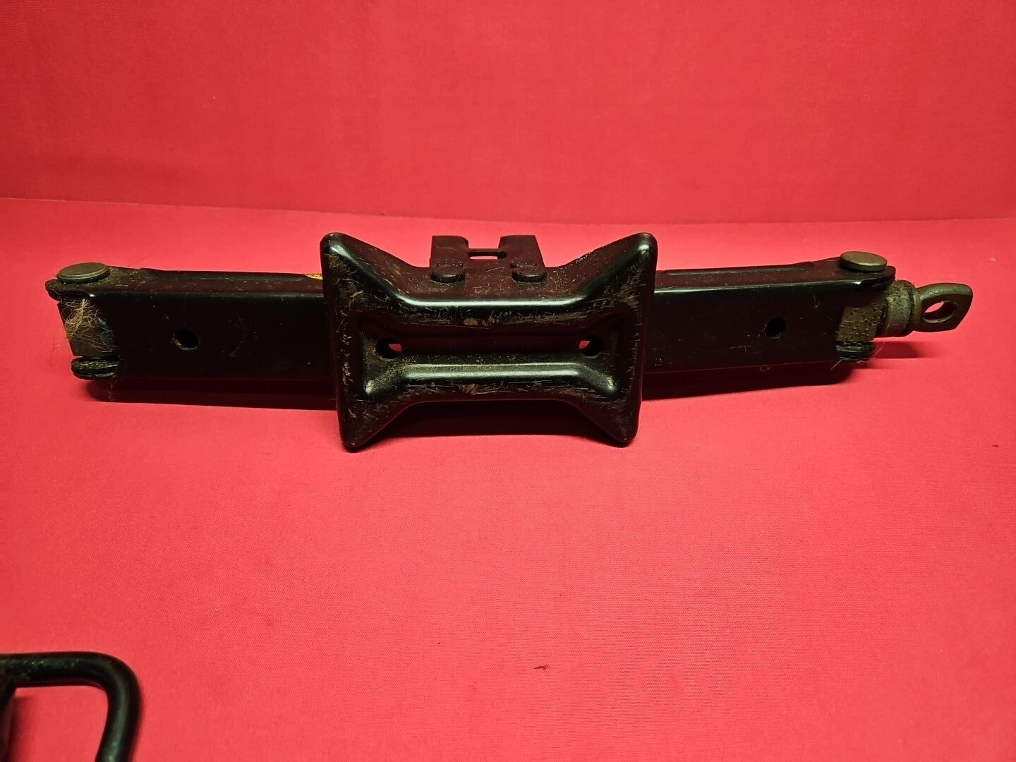 2003 - 2010 Pontiac Vibe 03-13 Toyota Spare Tire Emergency Scissor Jack SET