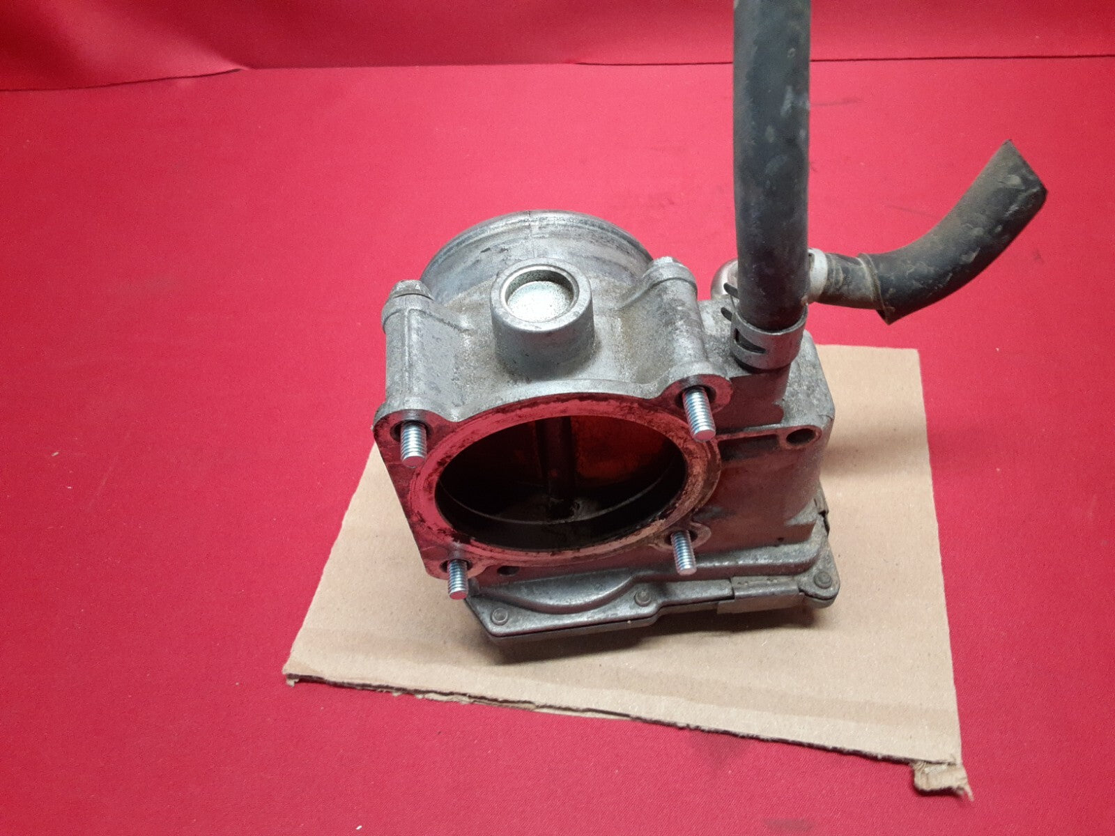 2002 - 2010 Toyota V6 Fuel Injection Throttle Body 	22030-20060